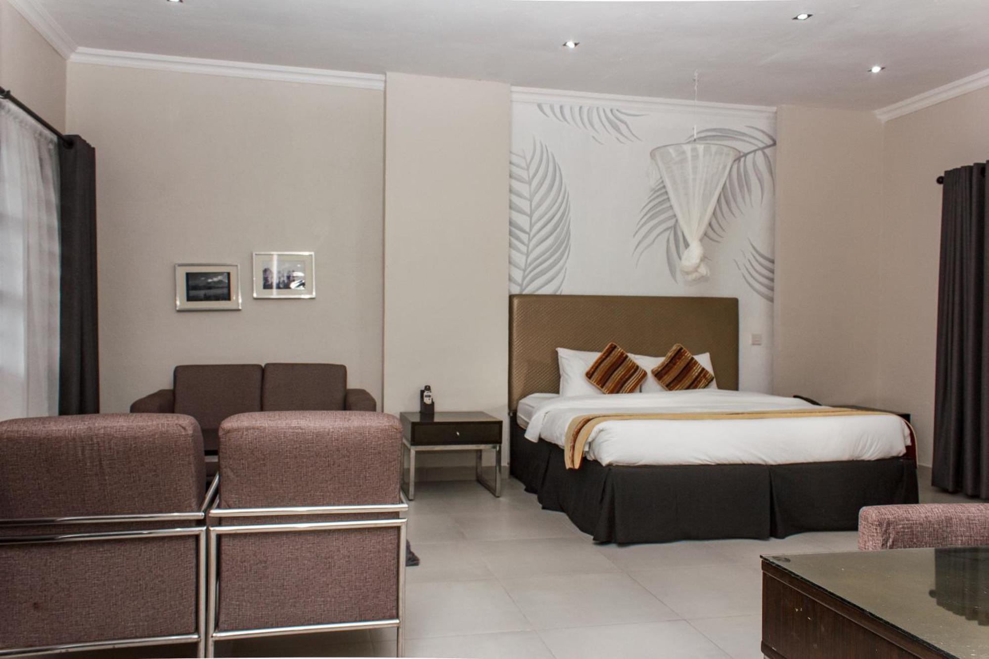 בלנטייר Cedar Place Limited מראה חיצוני תמונה