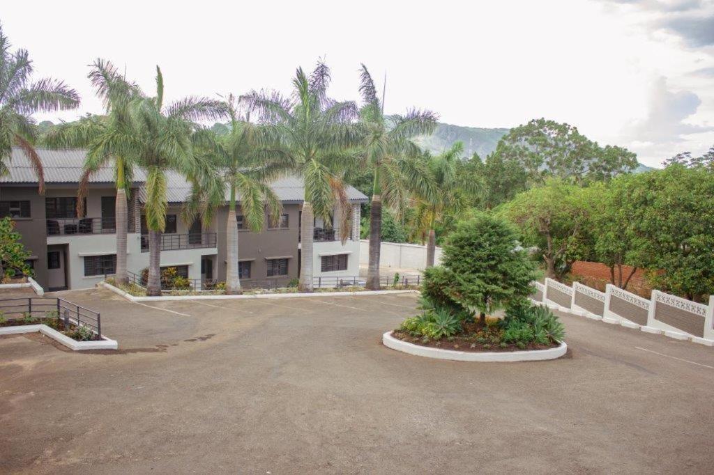 בלנטייר Cedar Place Limited מראה חיצוני תמונה